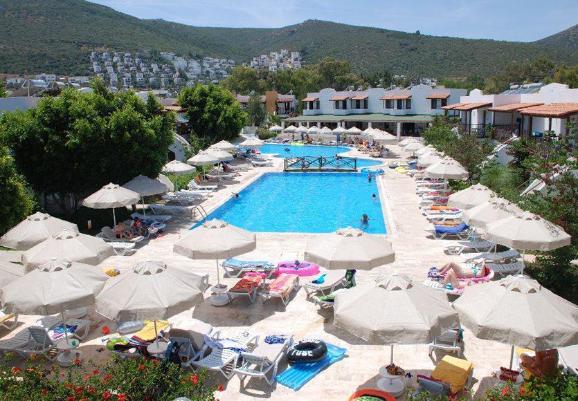 Izer Hotel Beach Club Torba Extérieur photo