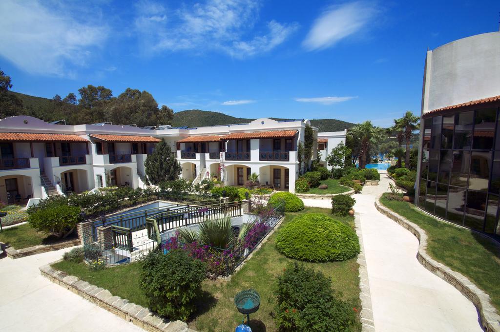 Izer Hotel Beach Club Torba Extérieur photo