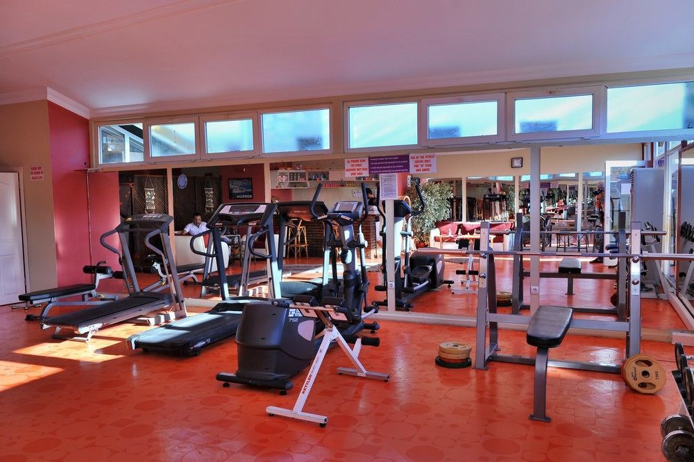 Izer Hotel Beach Club Torba Extérieur photo