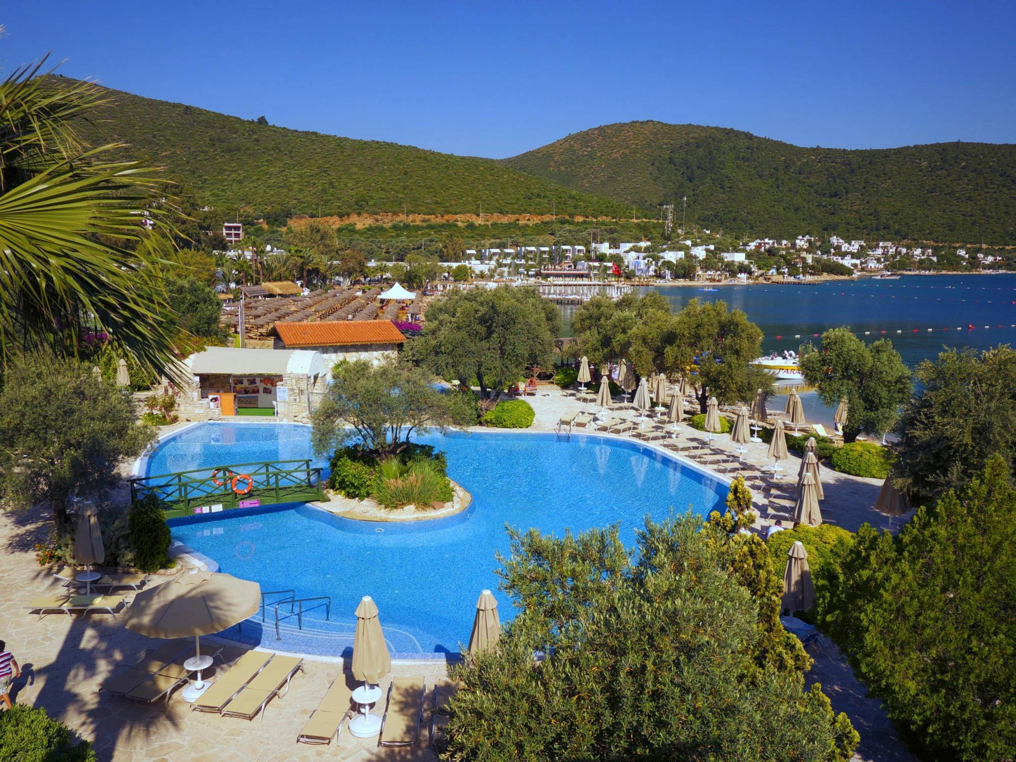 Izer Hotel Beach Club Torba Extérieur photo