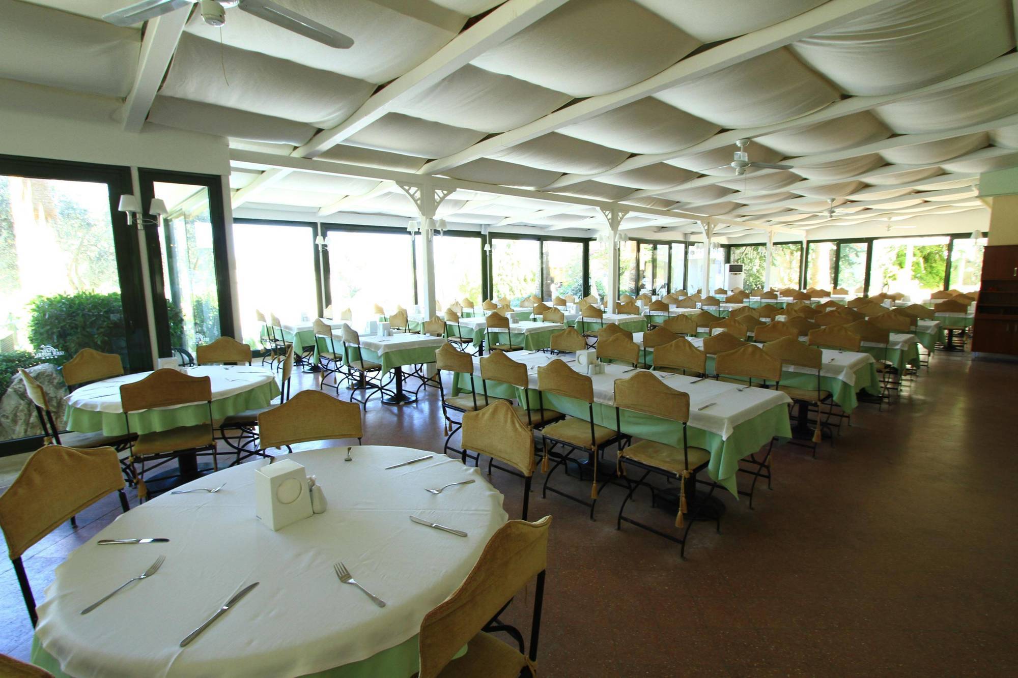 Izer Hotel Beach Club Torba Extérieur photo